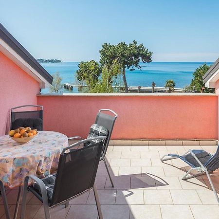 Ferienwohnung Sea Star with Stunning Sea View Poreč Exterior foto