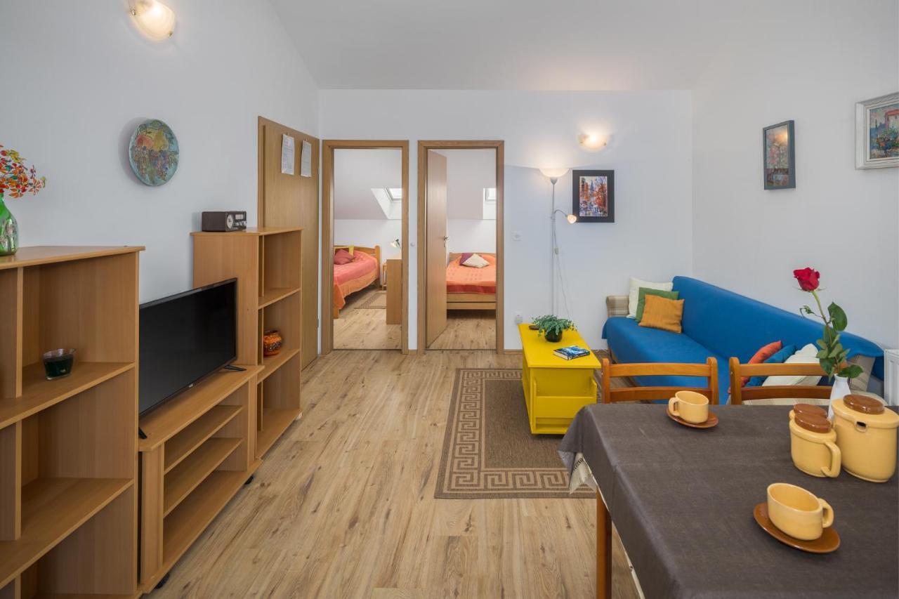 Ferienwohnung Sea Star with Stunning Sea View Poreč Exterior foto