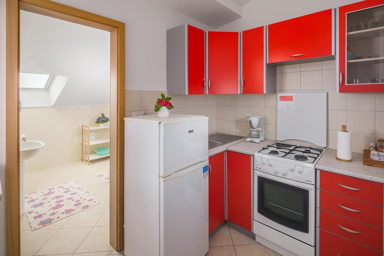 Ferienwohnung Sea Star with Stunning Sea View Poreč Exterior foto